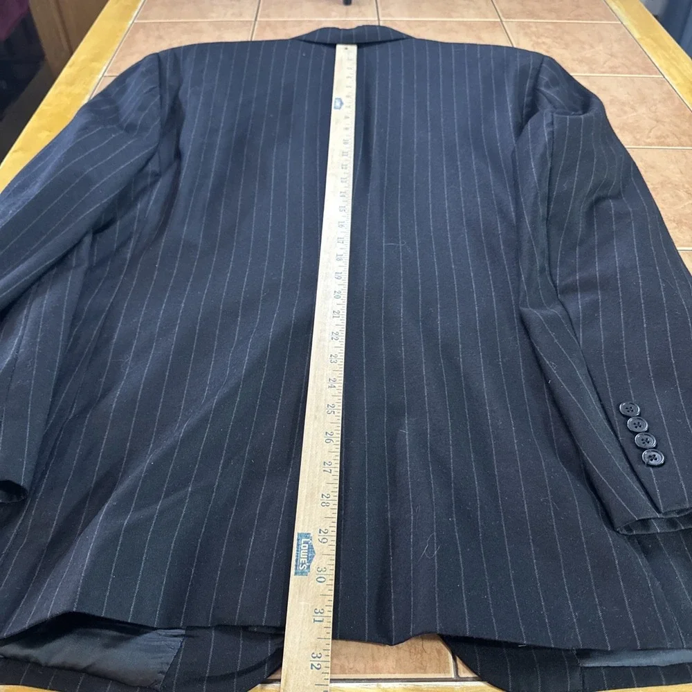 Jos A Bank Signature Gold 2 Piece Black Pin Stripe Flannel Wool Suit 44L 38 x 30